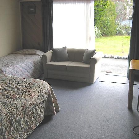 Tongariro River Motel Turangi Kültér fotó