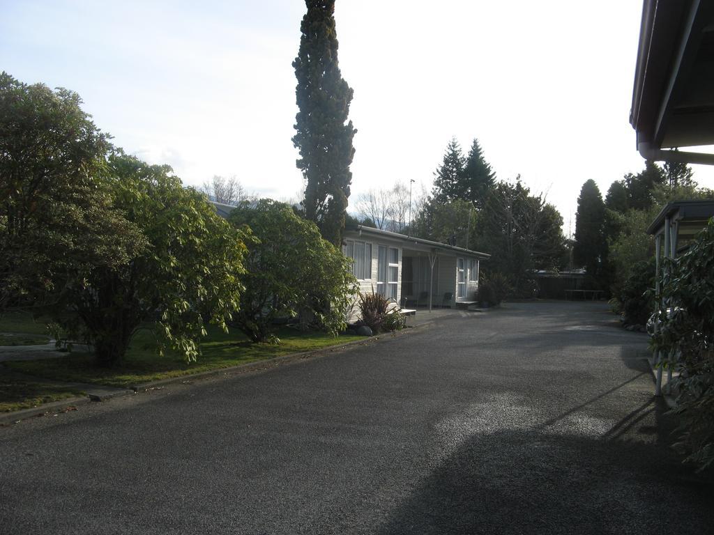 Tongariro River Motel Turangi Szoba fotó